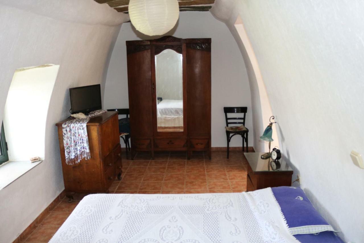 Avgoustis' Stone House Villa Otziás Dış mekan fotoğraf